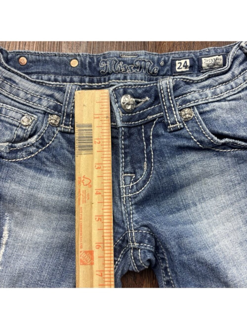 MISS ME Capri Jeans Embellished Sequins Distressed Light Wash Size 24 - Picture 9 of 12